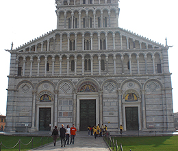 Alunos do Da Vinci no Duomo de Pisa